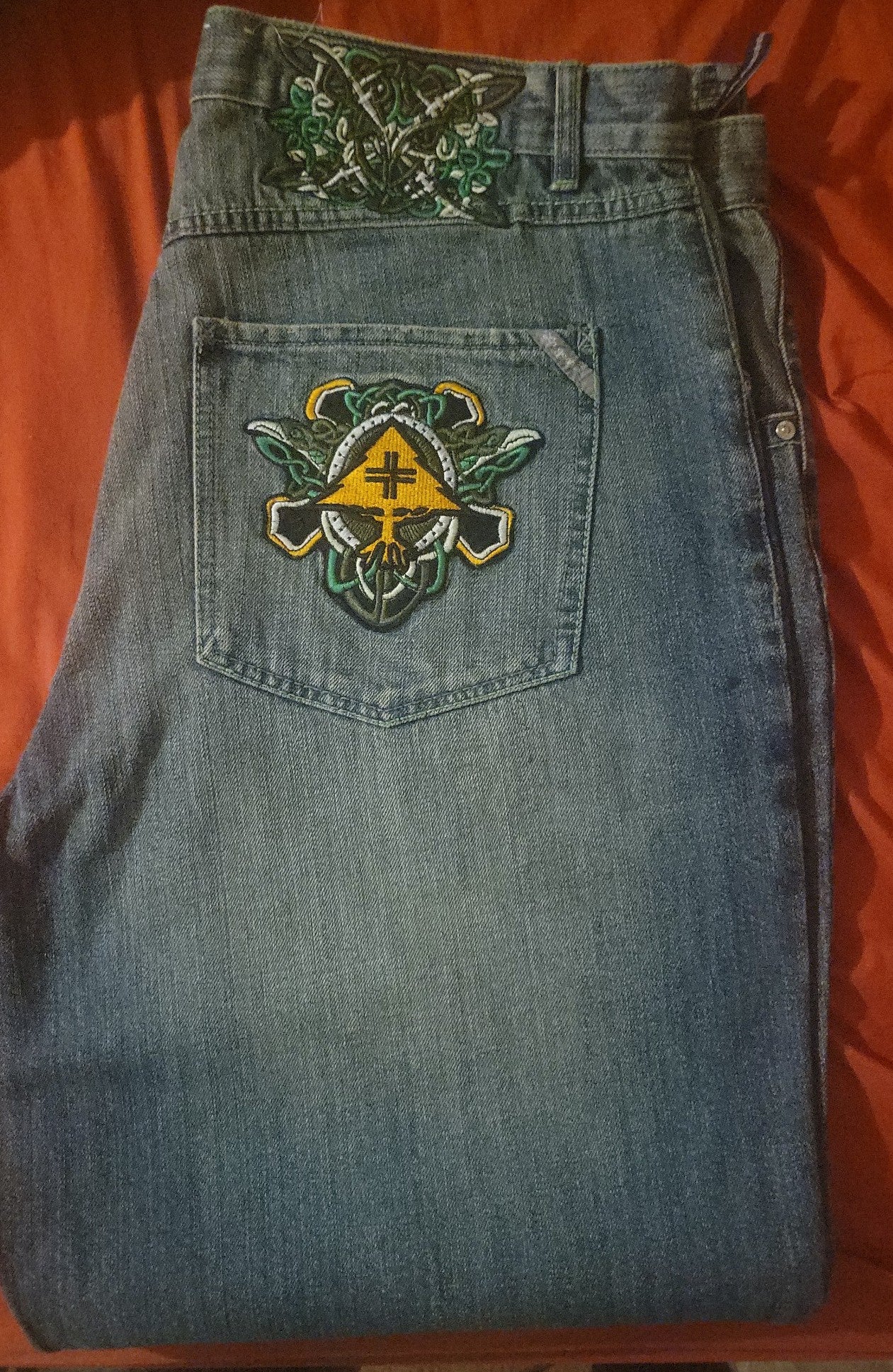 Size 40 LRG jeans & 4XL Track Jacket Bundle