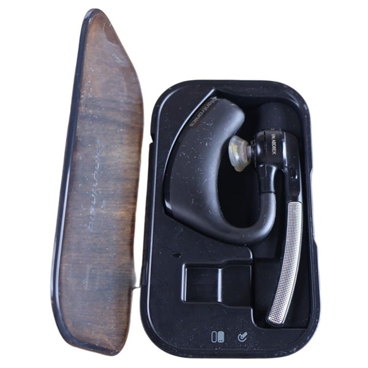 Plantronics Voyager Legend Bluetooth Headset w/ Charging Case Black Wireless