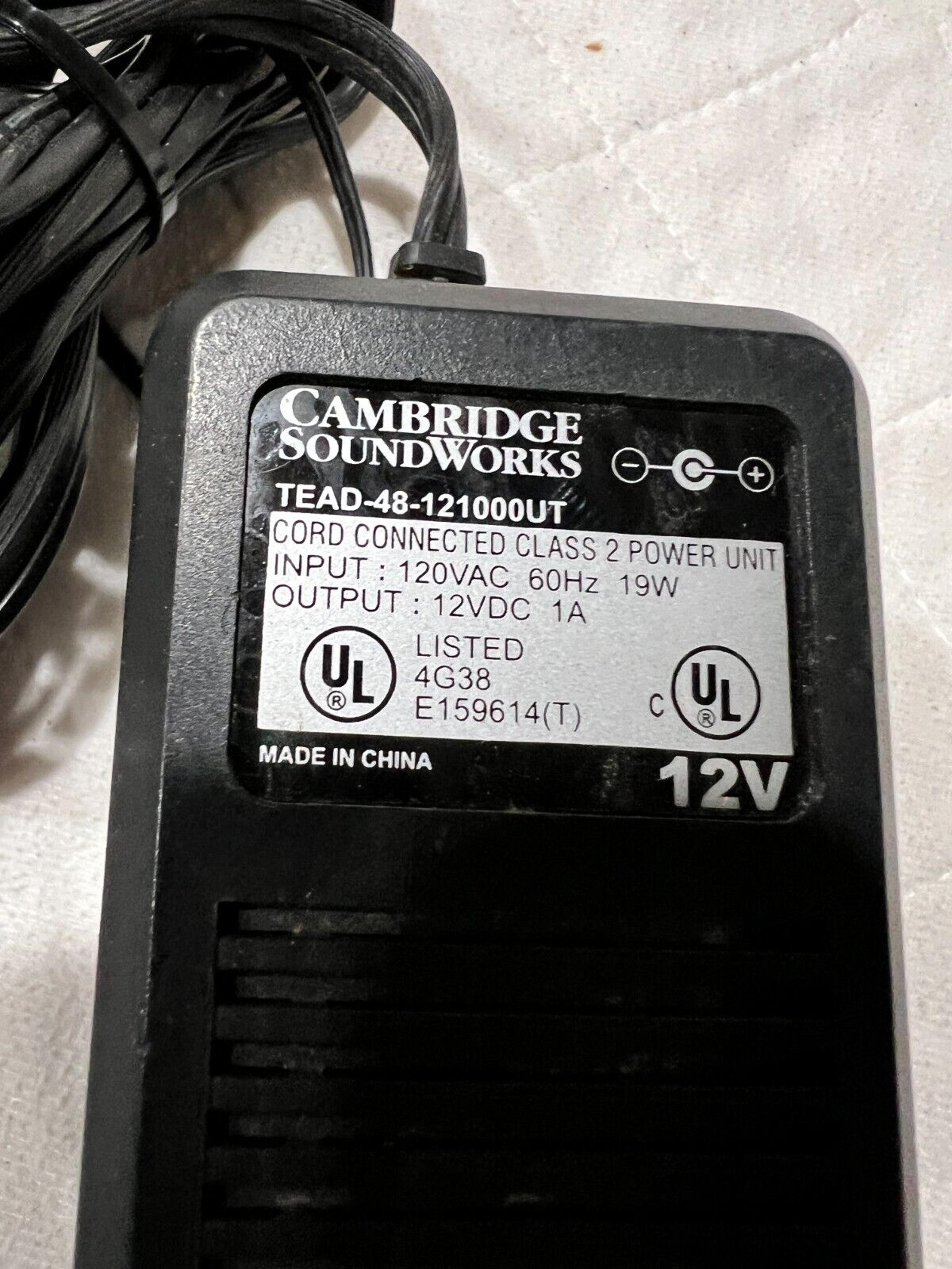 ORIGINAL CAMBRIDGE SOUNDWORKS TEAD-48-121000 UT POWER SUPPLY ADAPTER 12V 1A