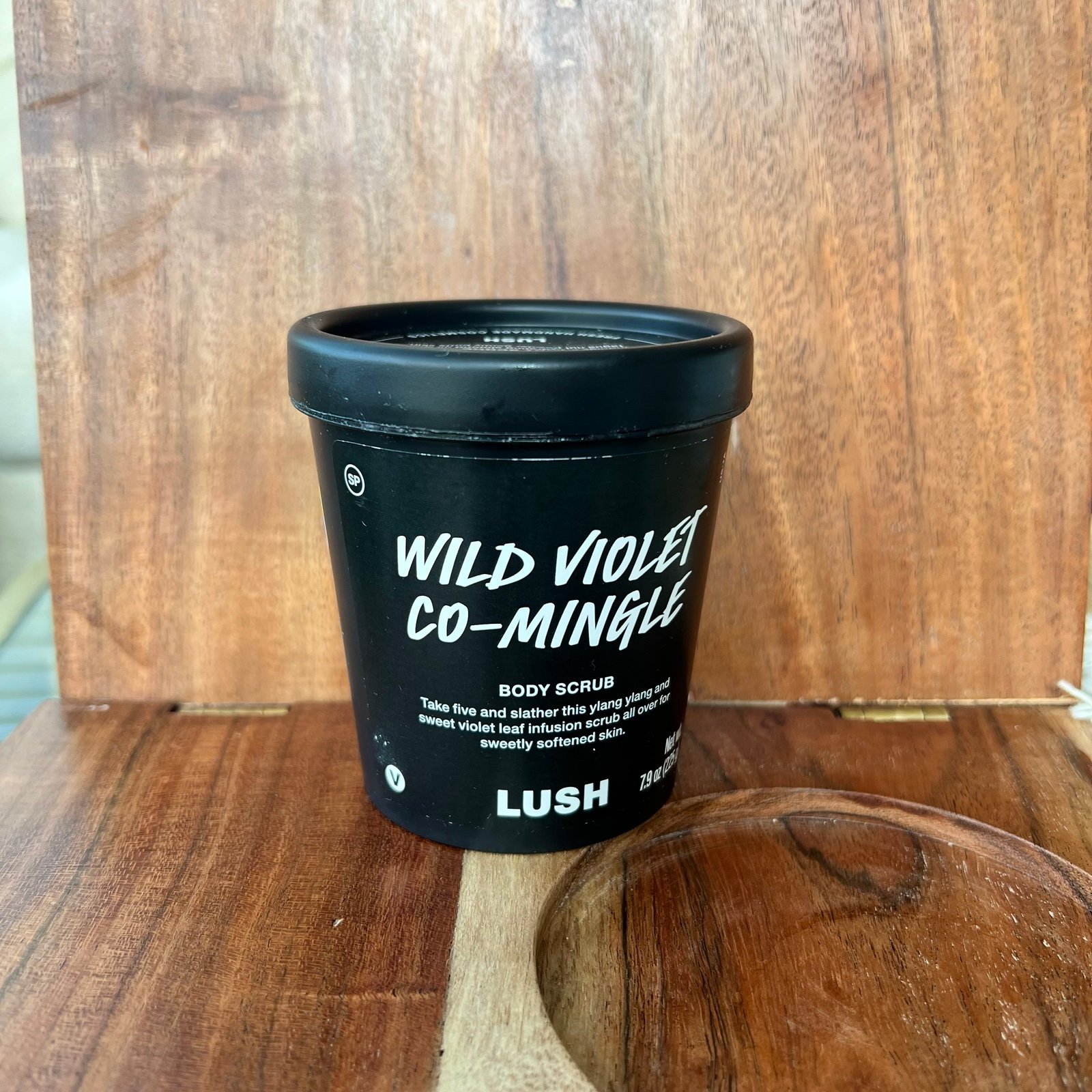 Lush wild violet co mingle