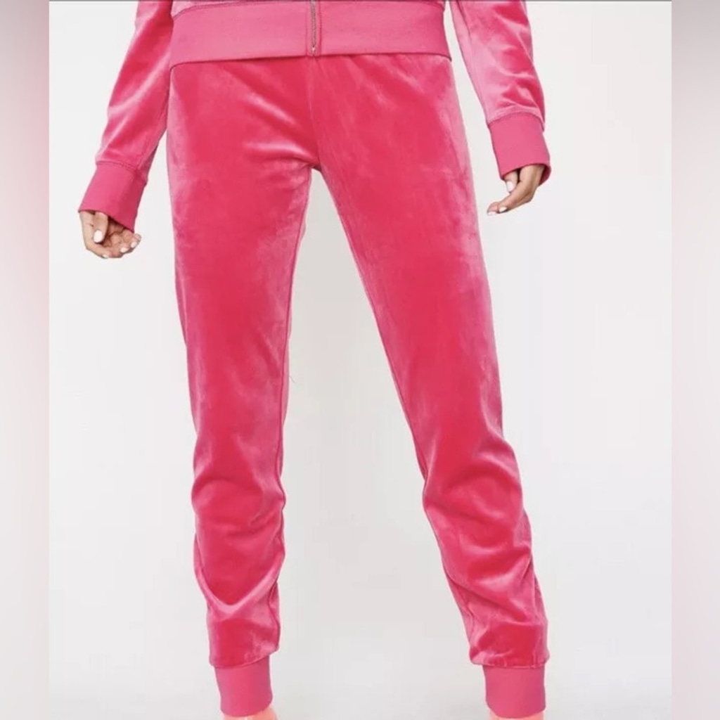 Juicy Couture Velour Pink Pants Size small