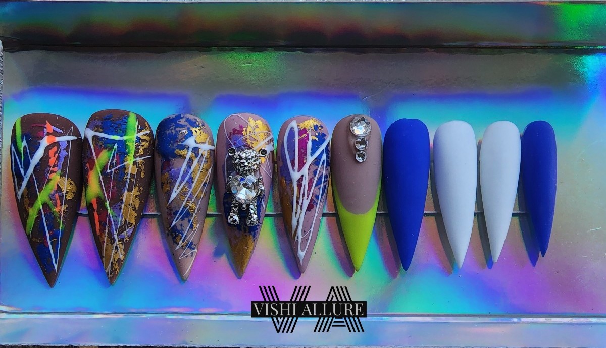 Vishi Allure Custom Luxury press on nails