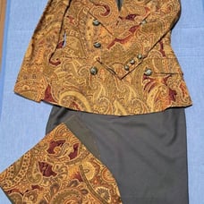Ginza Maggy Paisley Pattern Double-Breasted Skirt Set, Size M-L