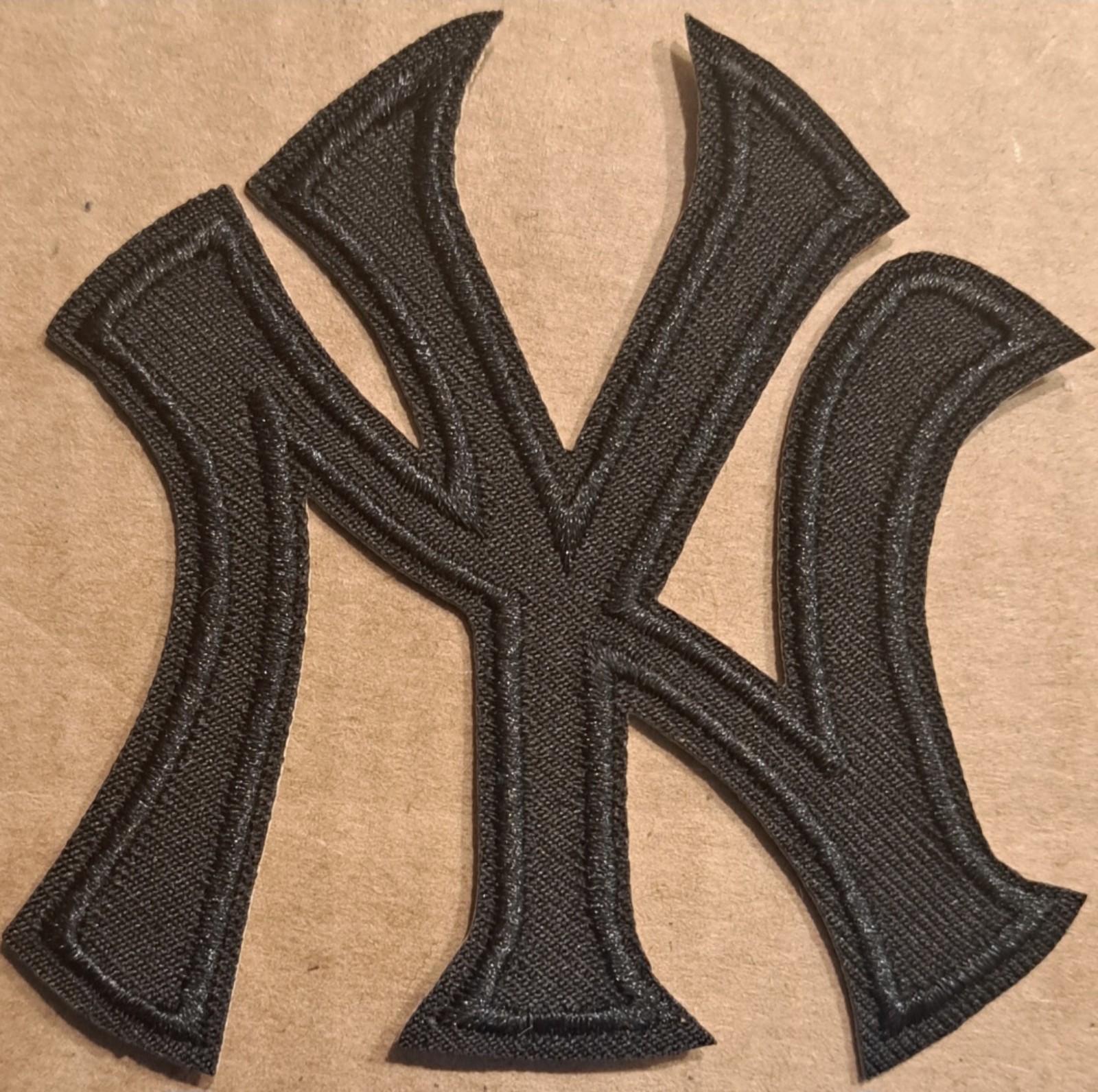 New York Yankees embroidered Iron on patch 6 pcs.