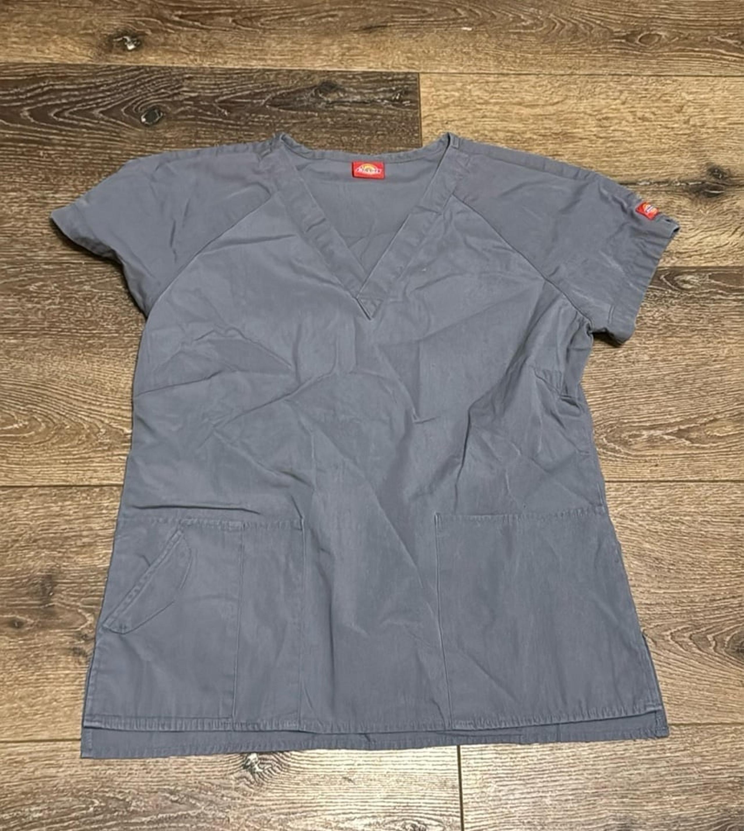 Dickies gray Scrub Top medium