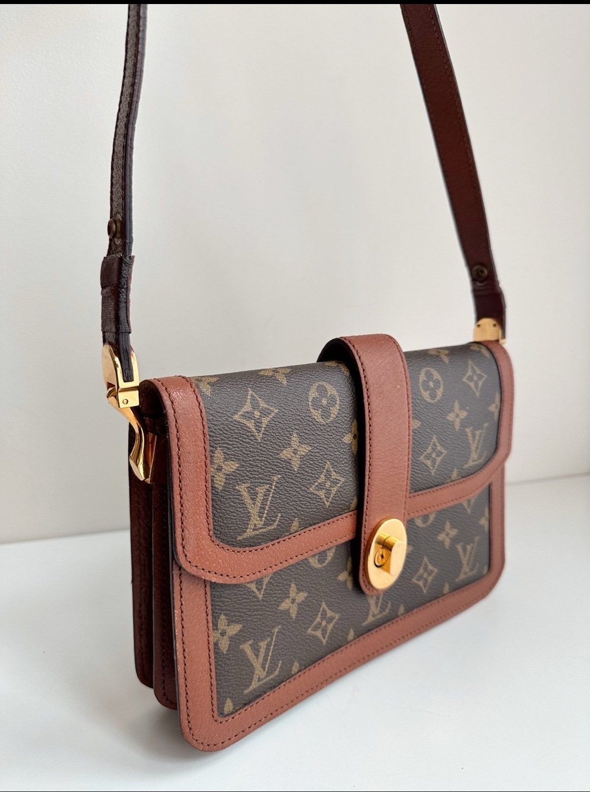 Authentic Louis Vuitton Sac Vendome Vintage Dauphine Shoulder Bag