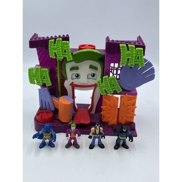 Fisher-Price Imaginext DC Super Friends The Joker's Fun House 2009