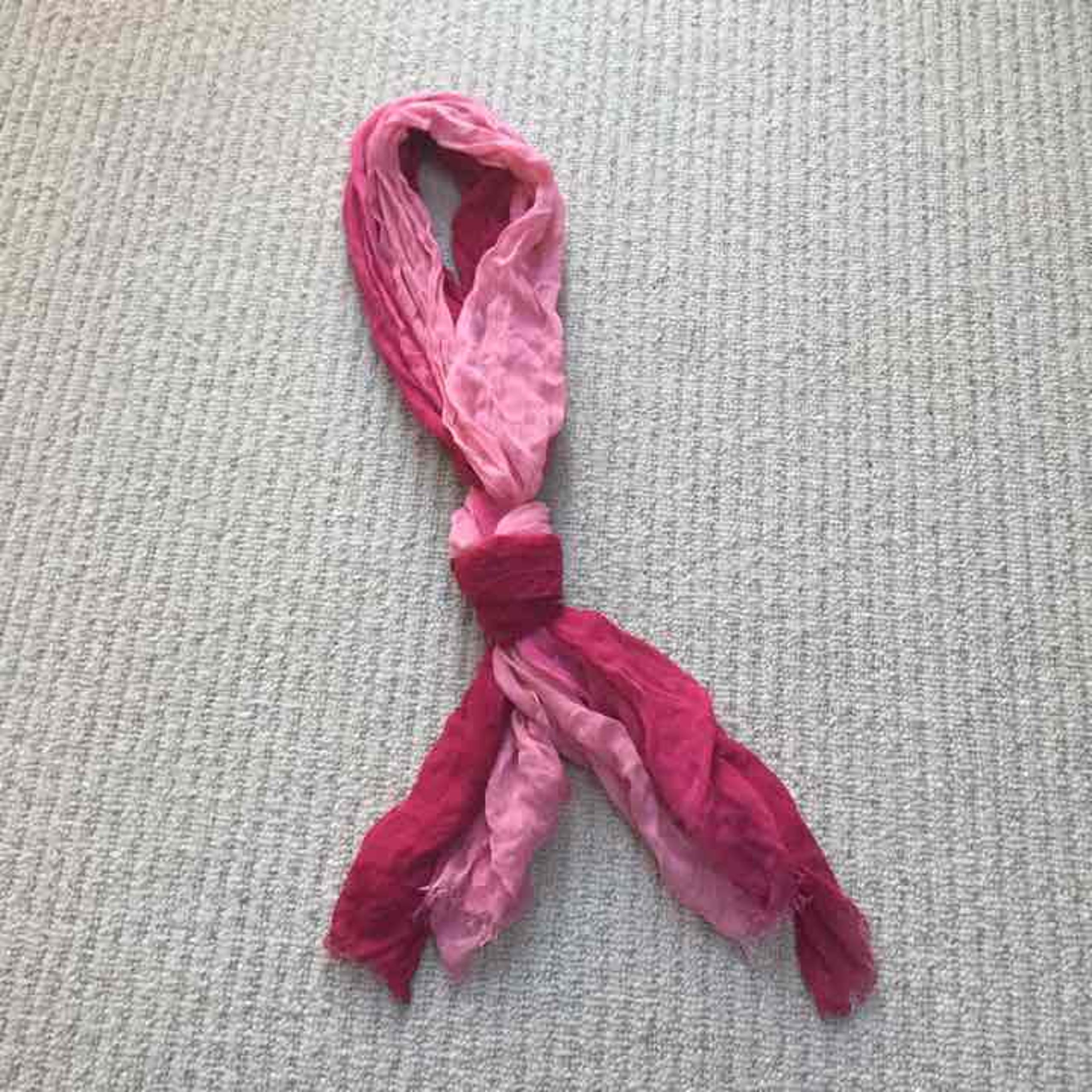 Pink ombré scarf WHBM