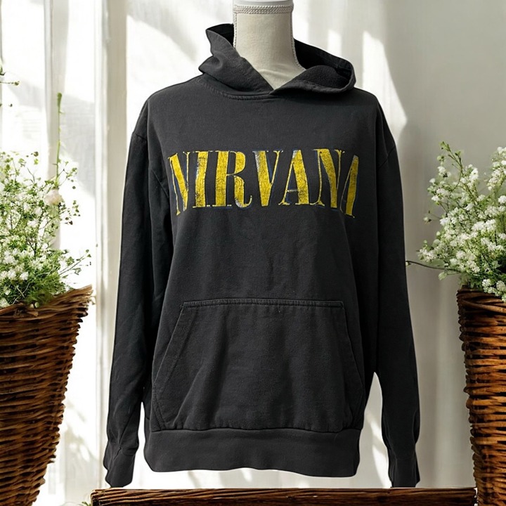 Nirvana Thrashed Vintage Black Band Hoodie Black With Yellow Spell Out Size L