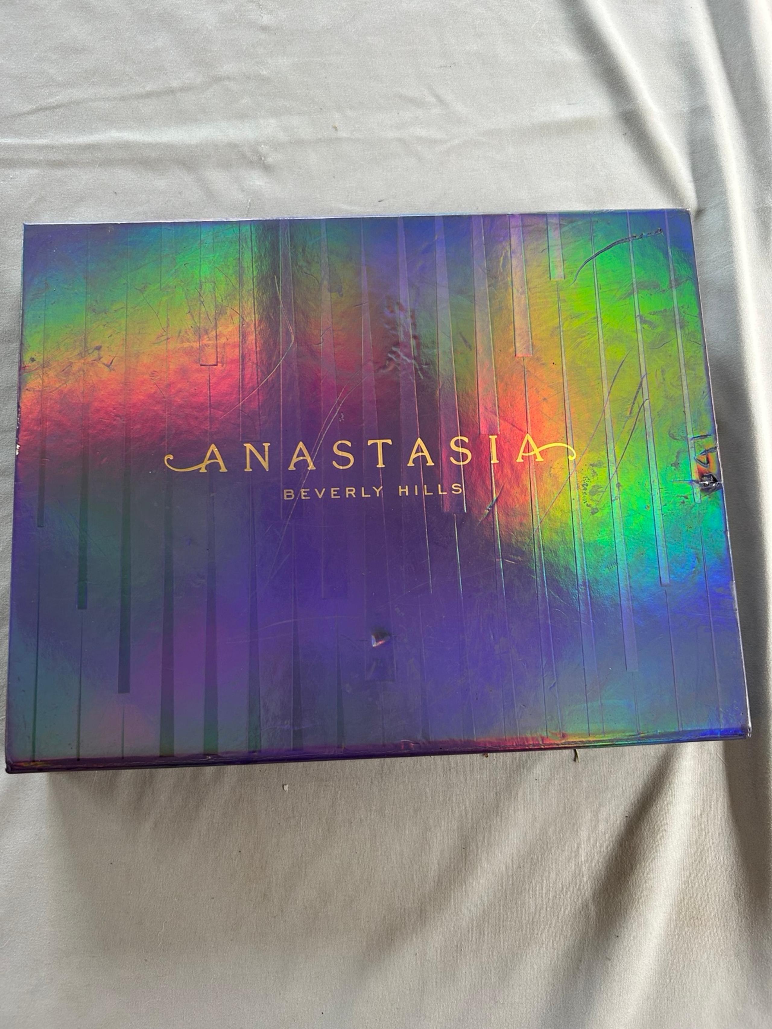 Anastasia Beverly Hills Eyeshadow Palette Set
