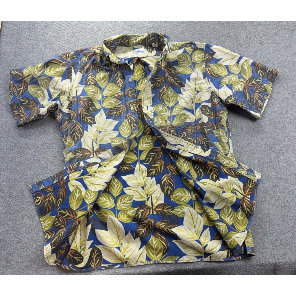 Reyn Spooner Hawaiian Shirt M Reverse Print Blue Leaf Aloha Button Front Island