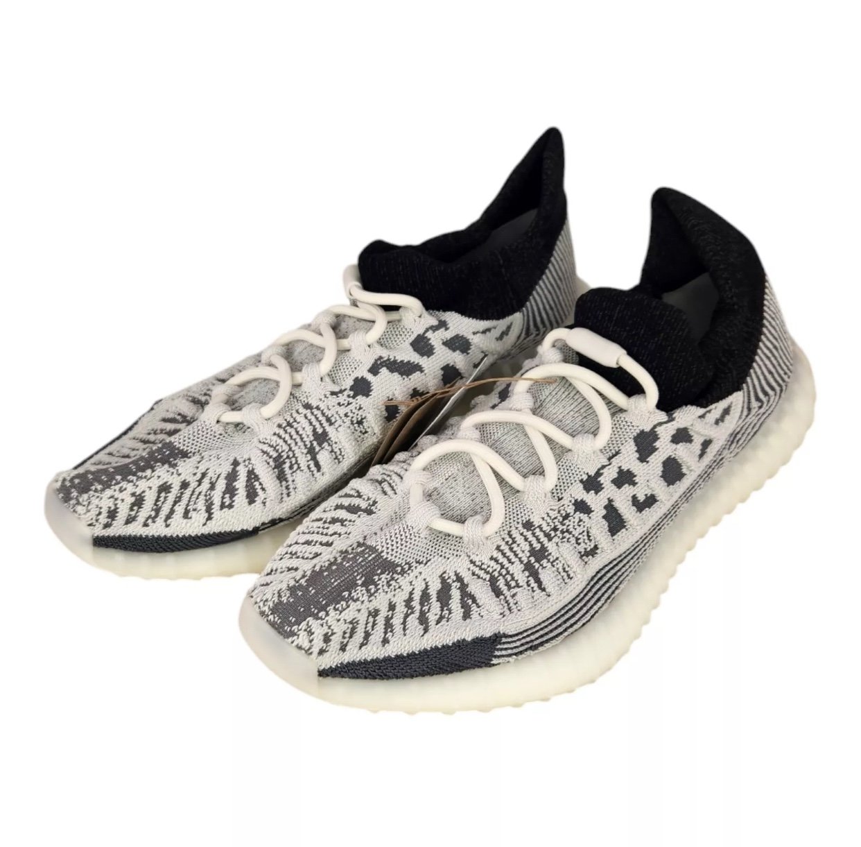 Yeezy 350V2 CMPCT