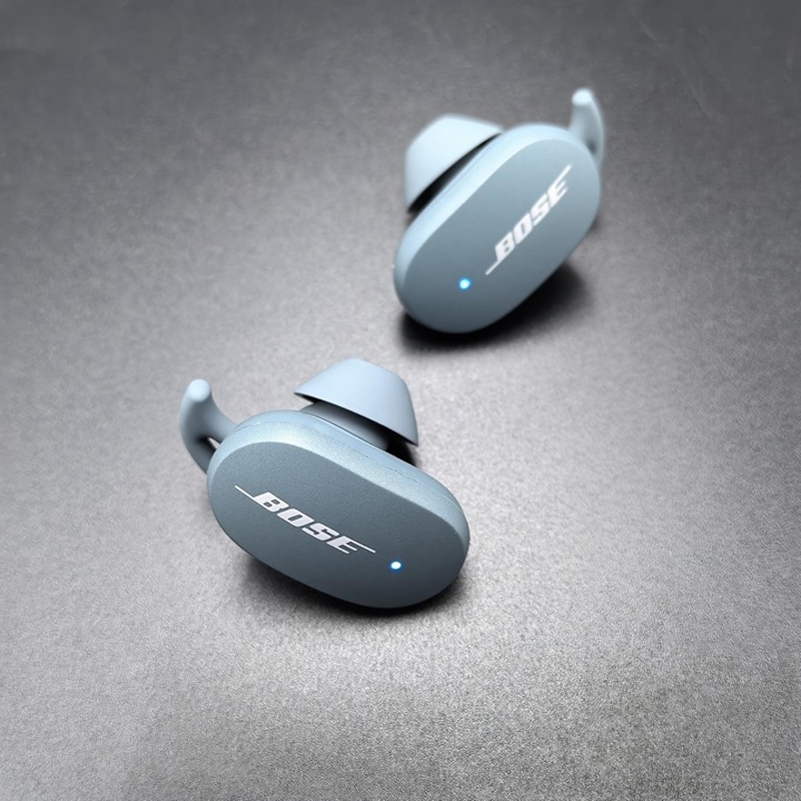 Bose QuietComfort Noise Cancelling  EarBuds Bluetooth Wireless Headphones Blue