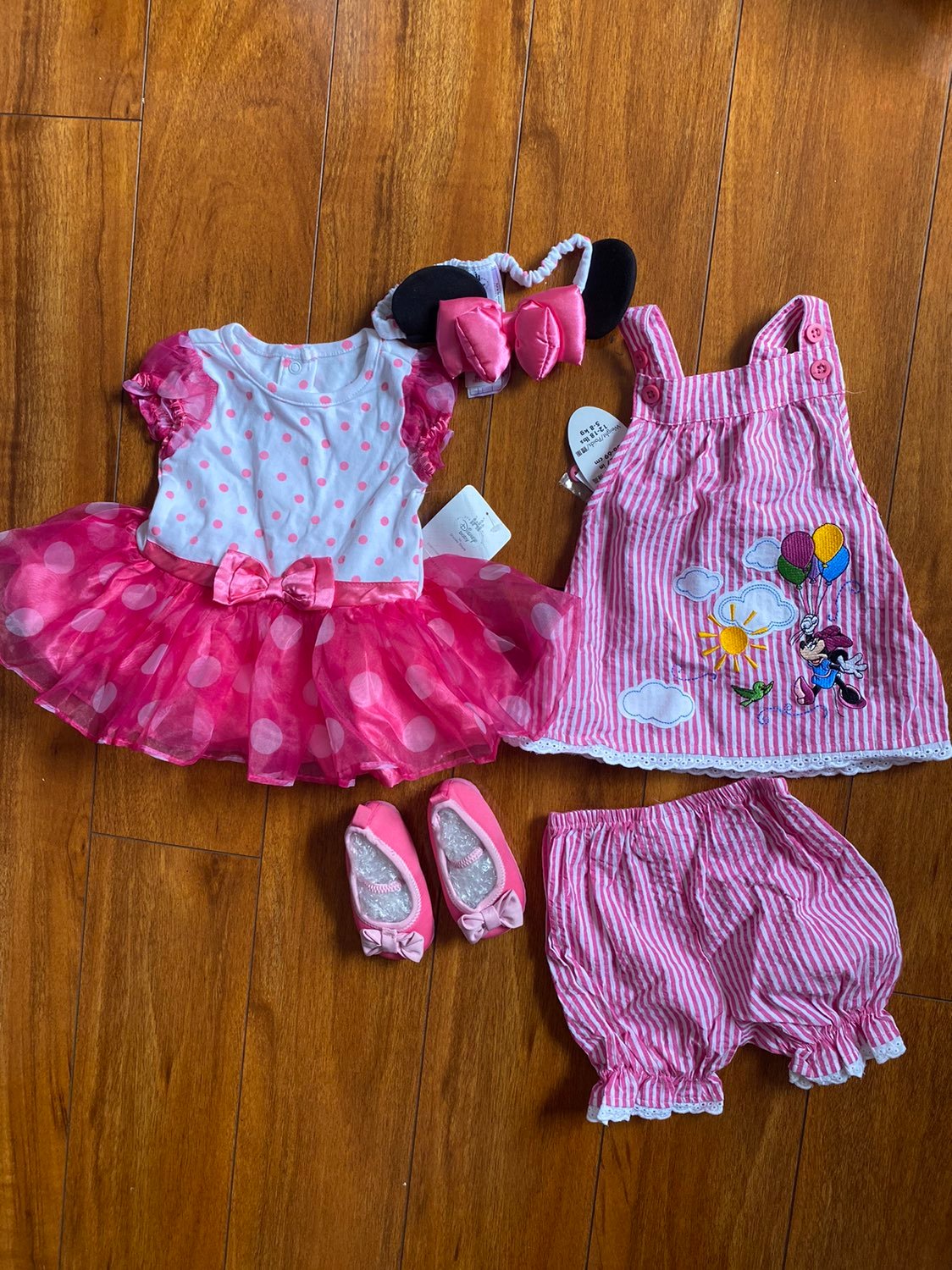 New girls Disney parks sz 6 months dress, shoes Minnie Mouse