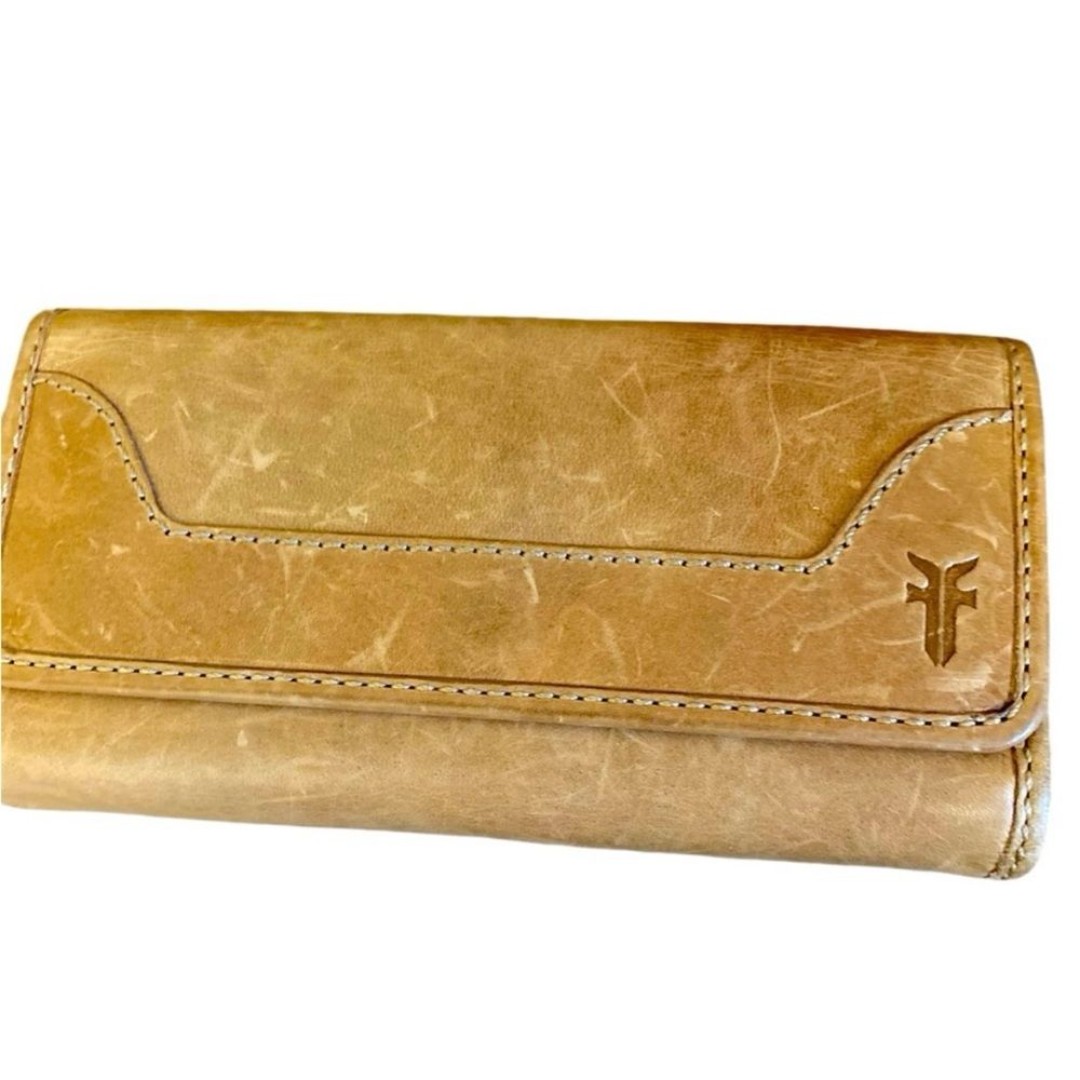 Frye | Melissa Wallet Leather 13 Card Slots | Tan | Women | 4”x7.5”