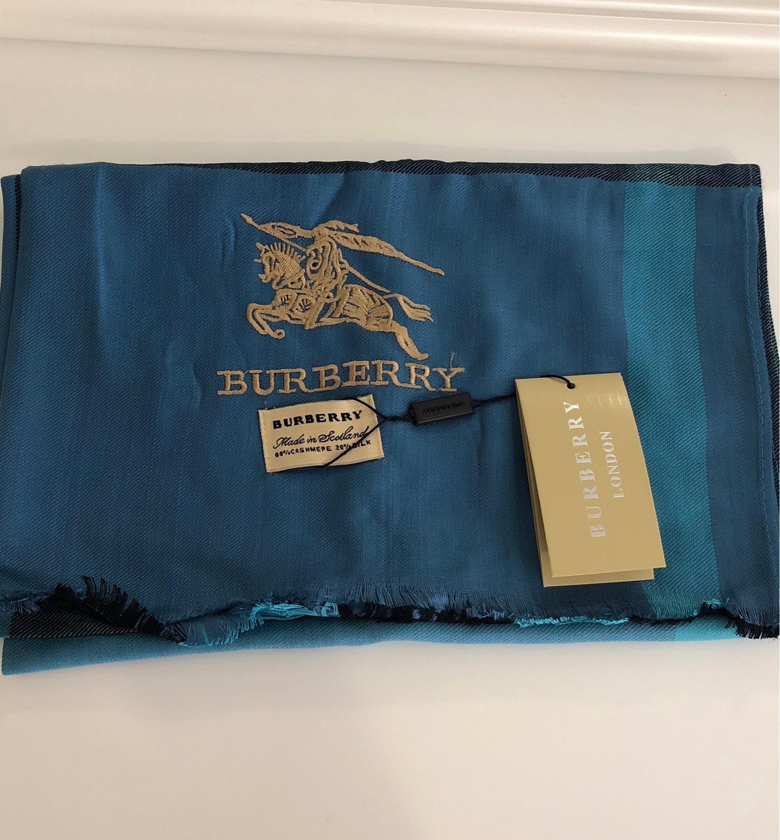 Burberry scarf
