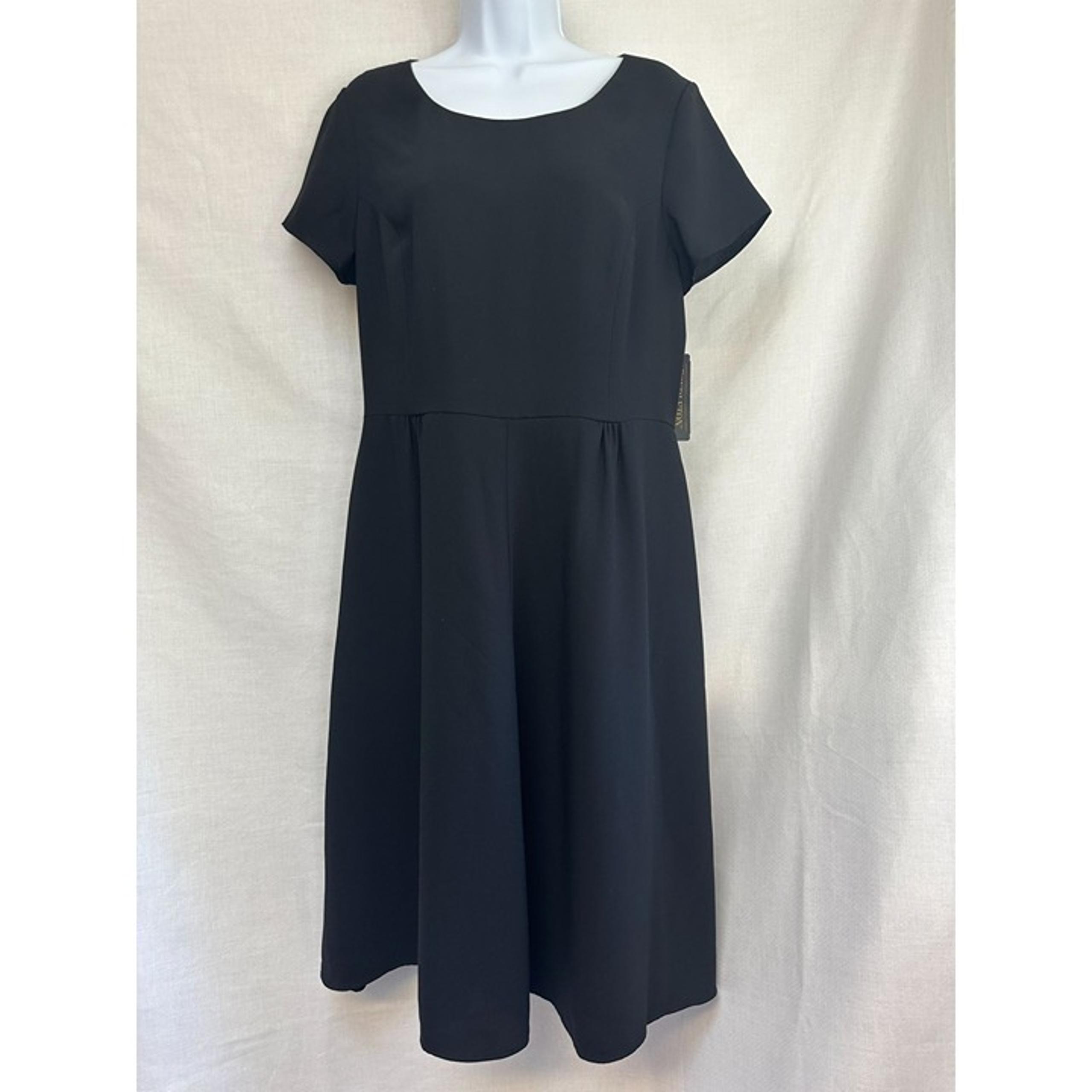 Pendleton Little Black Short Sleeve Dress Size 12 with Pleats NEW