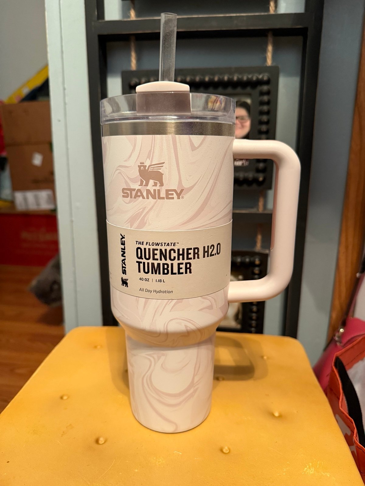 40 oz Rose Quartz Swirl Stanley Qunecher Tumbler