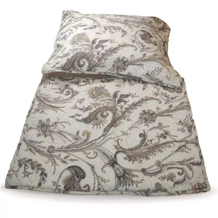 Lauren Ralph Lauren Newbury Port Pailsey Quilted 2 Pillow Shams Cream 20 X 26