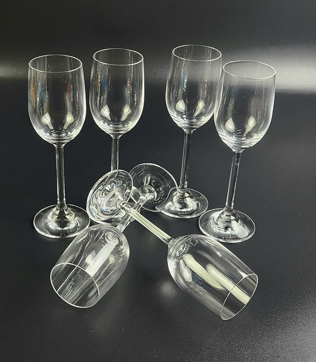 Vintage - Cordial Glass Vintage by WATERFORD CRYSTAL - Set of 6 - 6 7/8 Tall