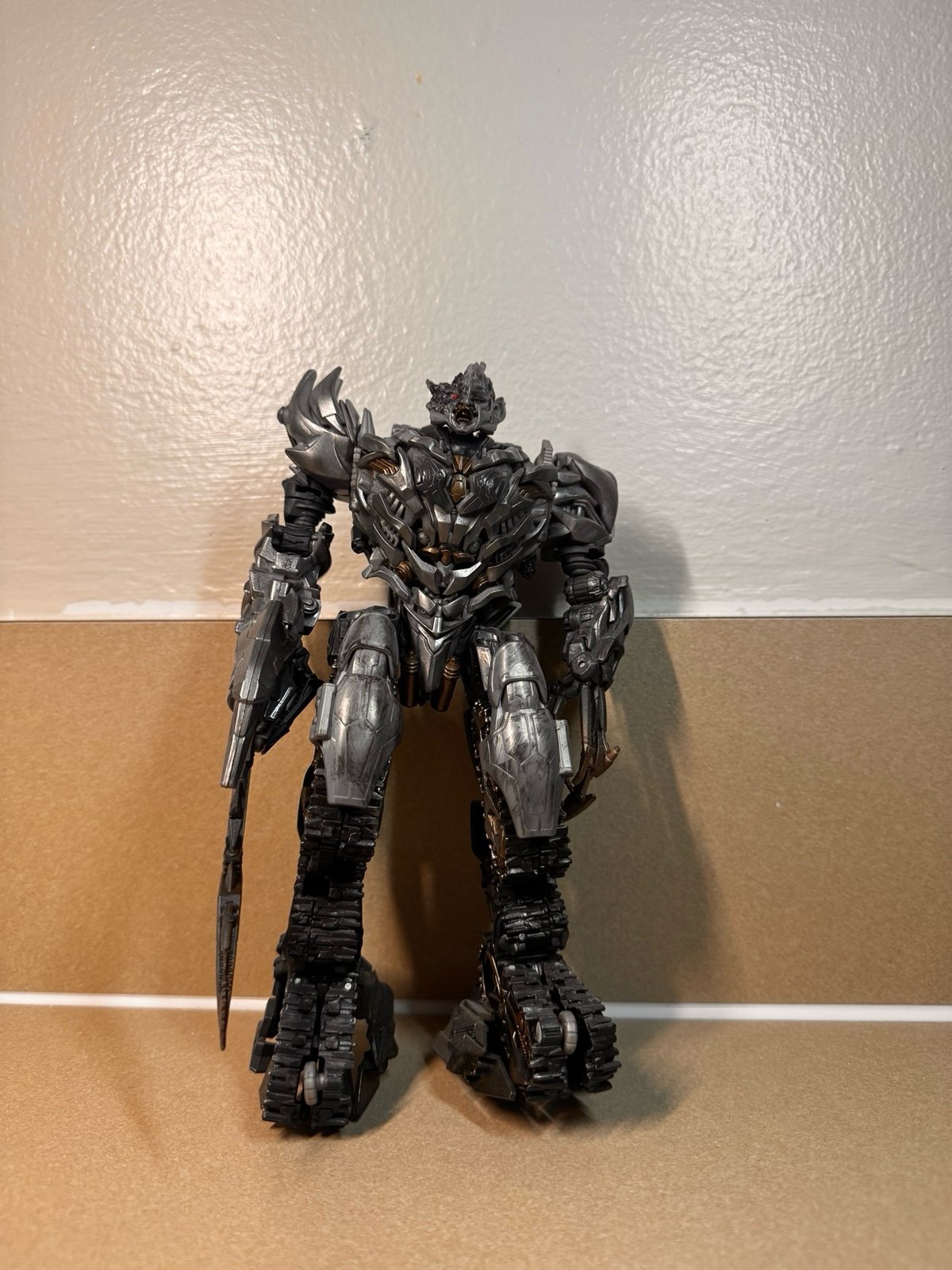 Transformers studio series 31 megatron