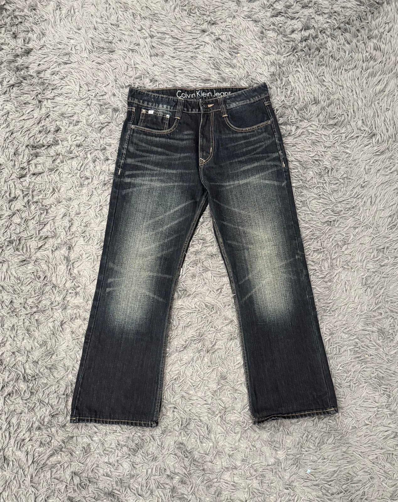 Calvin Klein Jeans Size: 32