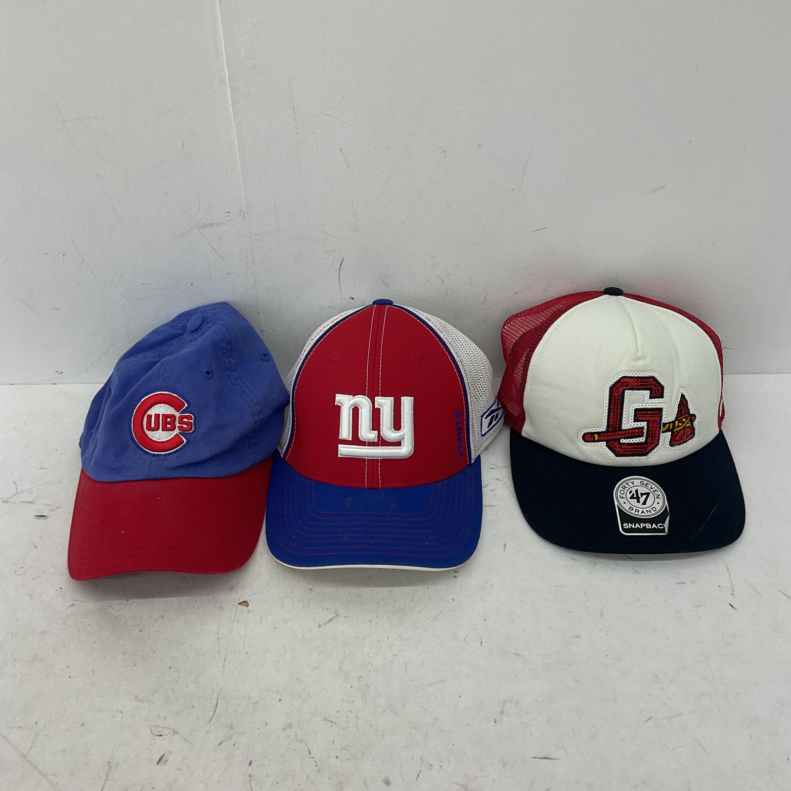 Used LOT 3 Dad Baseball Team Baseball Caps NY Giants ATL Braves Chicago Cubs