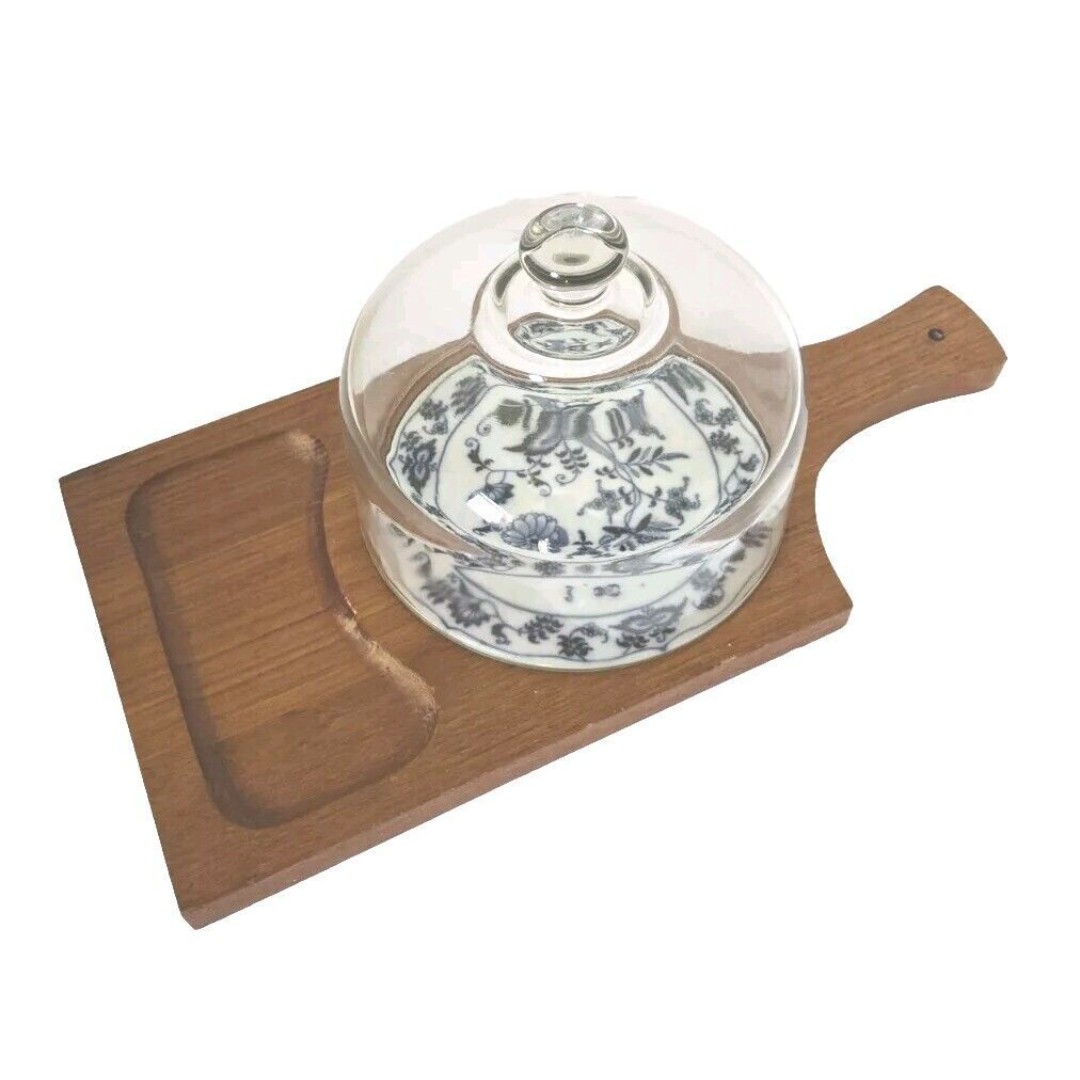 Vintage Blue Danube Blue Onion 14 1/2 Length Cheese Plate W/ Glass Dome