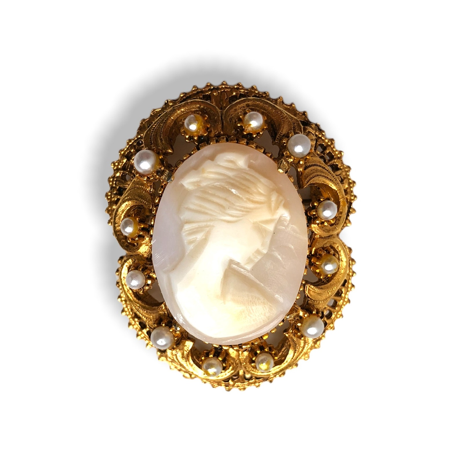 Cameo Brooch Florenza Vintage Faux Seed Pearls Gold tone Pendant Fashion Jewelry