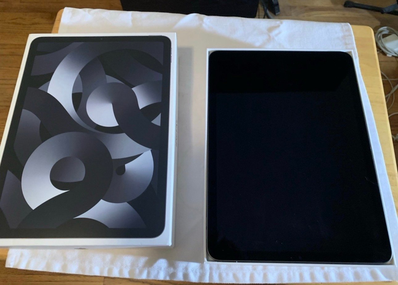 Apple iPad 5th Gen WIFI