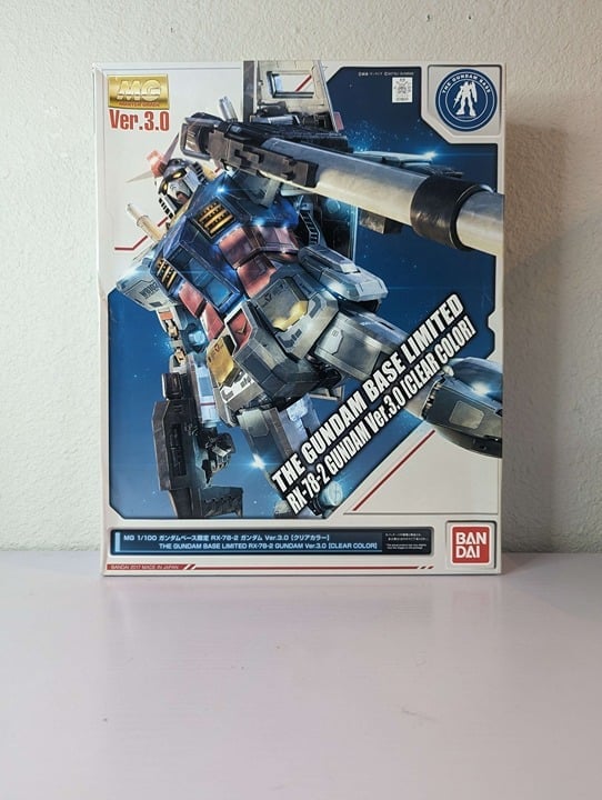 Gundam Base Limited RX-78-2 Gunpla