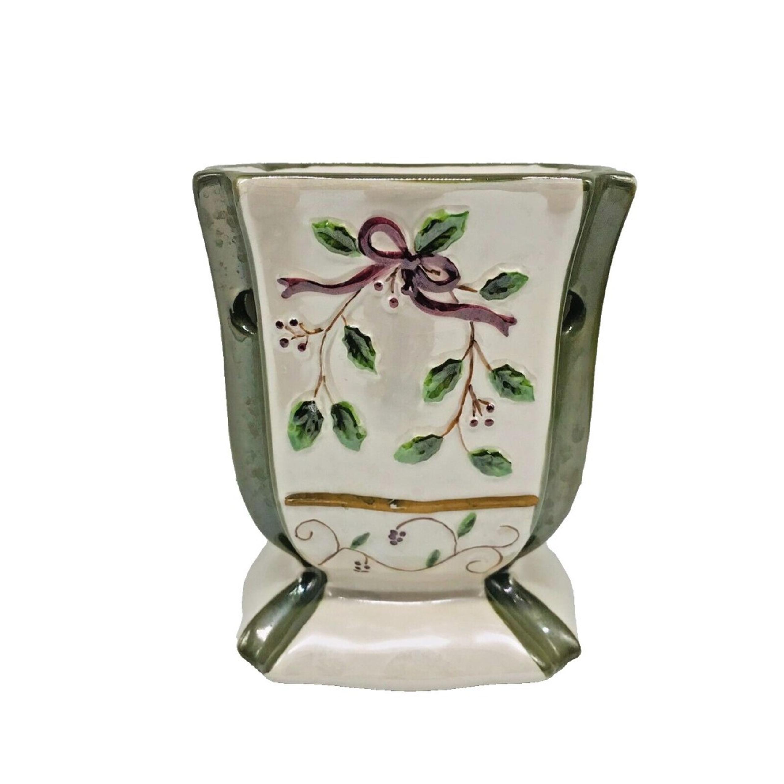 Yankee Candle Wax Warmer Christmas Holly Green Holiday Tart Melt 5.25 Inches