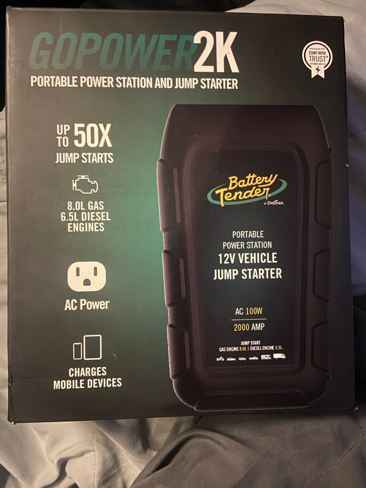 Battery Tender POWERGO 2K PORTABLE POWER STATION AND JUMP STARTER