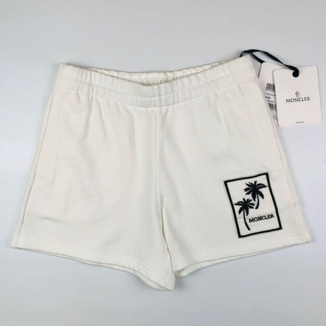 Brand New with Tags★Moncler Short Pants with Rhinestone Patch (Size S)