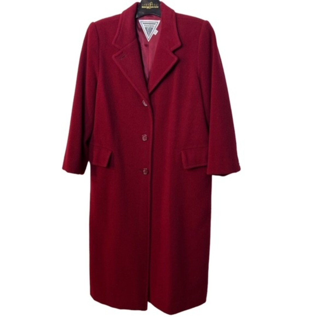 Marvin Richards Women's 100% Lambswool Burgundy Winter Coat Size 6P