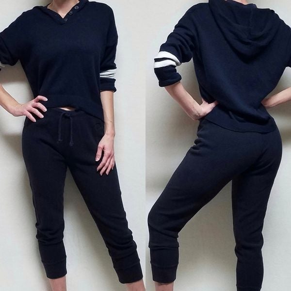 Vintage DKNY Navy Blue Waffle Knit Drawstring Waist Thermal Joggers Sweatpants L
