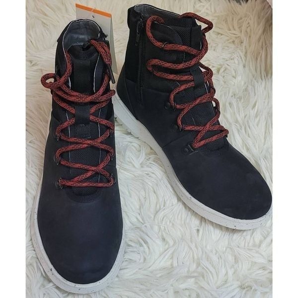 BOGS Women's Juniper Hiker Hiking Boot Sz 8 Black New