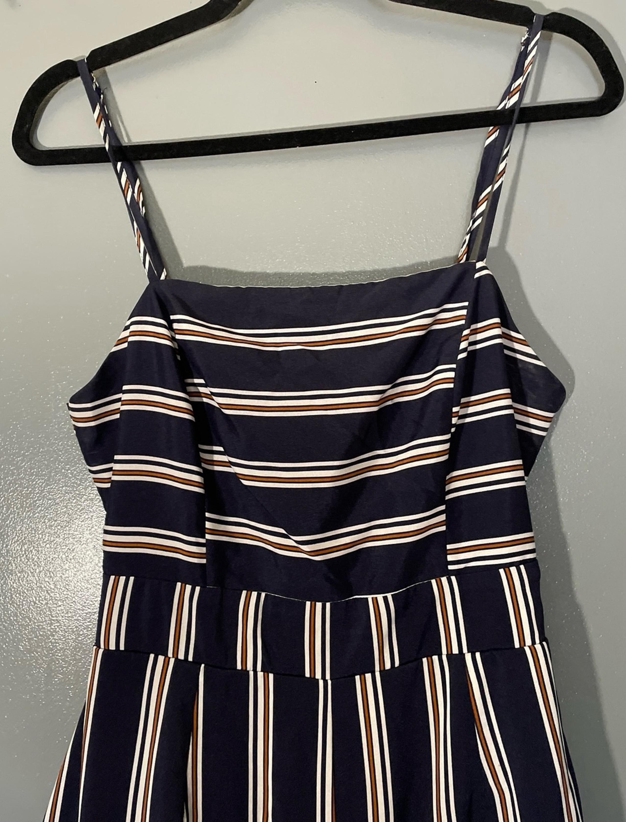 Women’s Tie Back Striped Romper / Jumper Large
