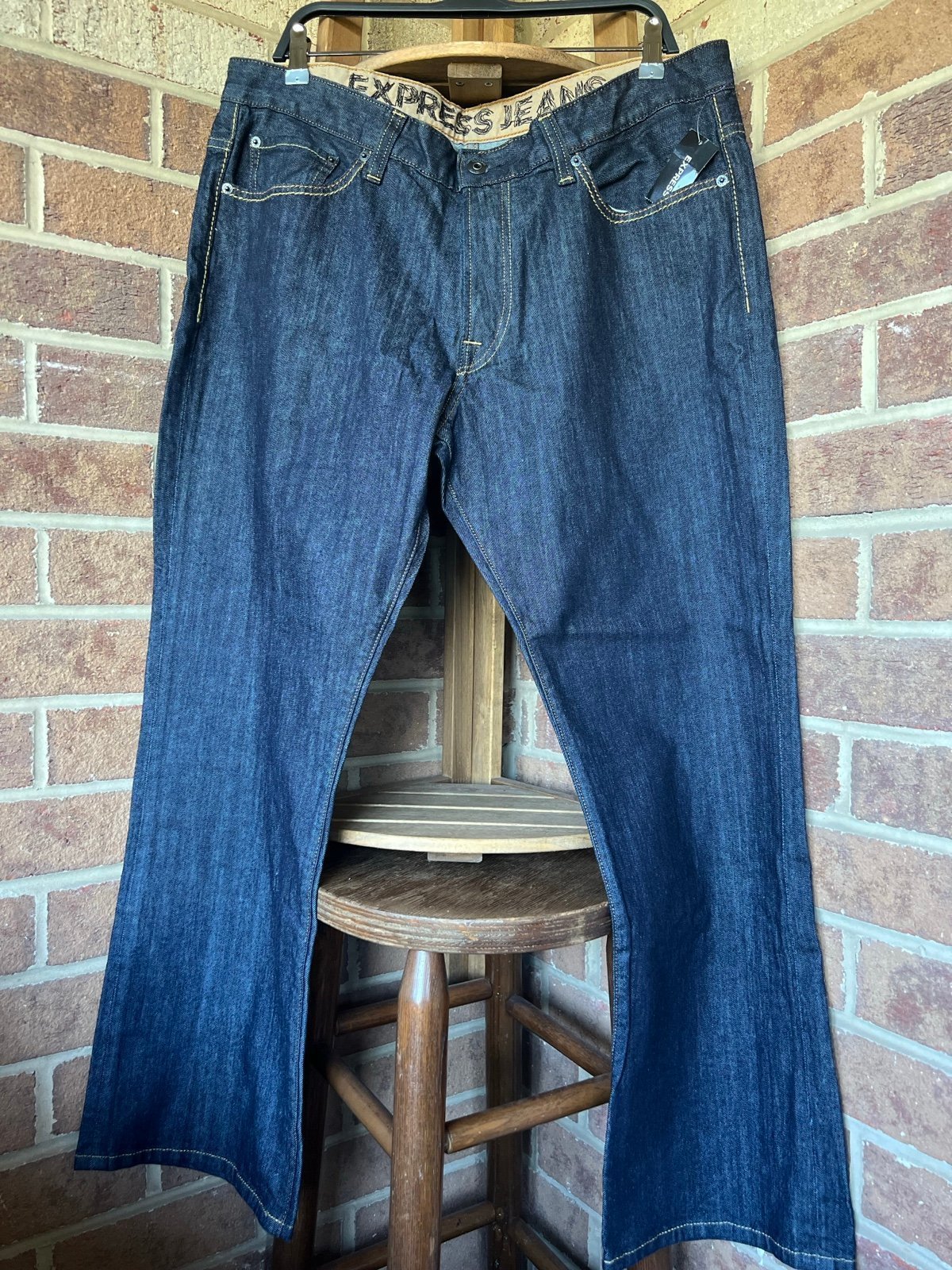 Express Jeans Stretch, Low Rise, Boot Cut, Blake , Dark wash out blue, 38x32