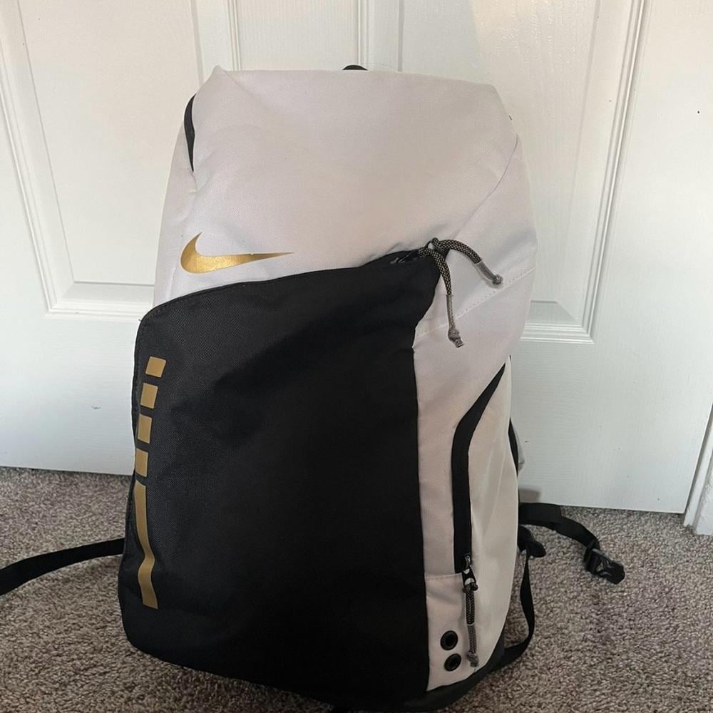Nike elite backpack