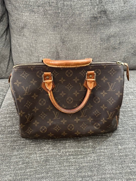 Louis Vuitton speedy 30