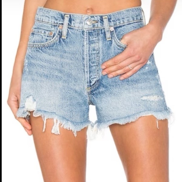 AGOLDE PARKER distressed, butterfly, frayed Jean shorts SZ 31