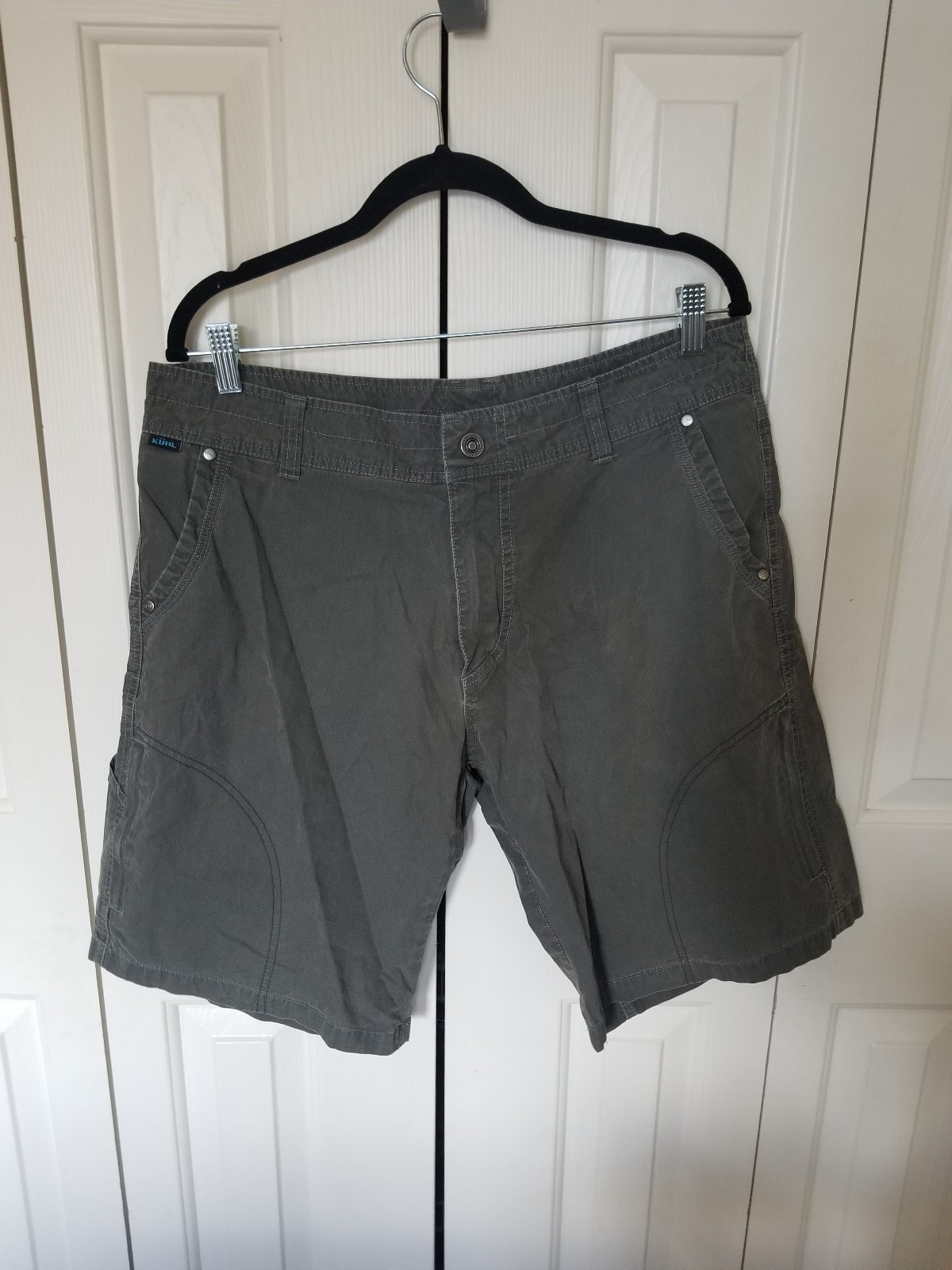 Kuhl Vintage Patina Dyed ripstop shorts 108846 35 dark grey charcoal black