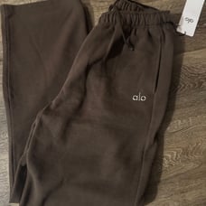 Alo sweatpants