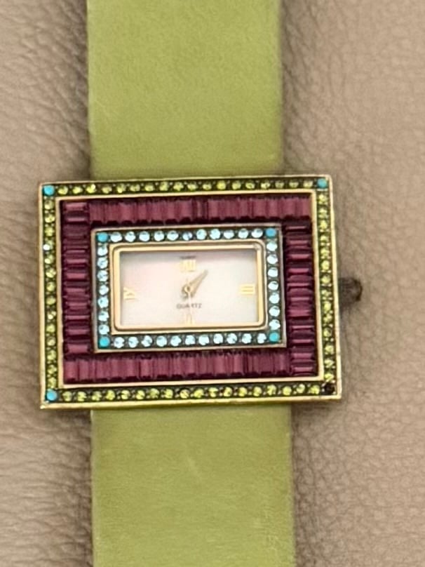 Vintage Heidi Daus sage green purple crystal genuine leather band watch