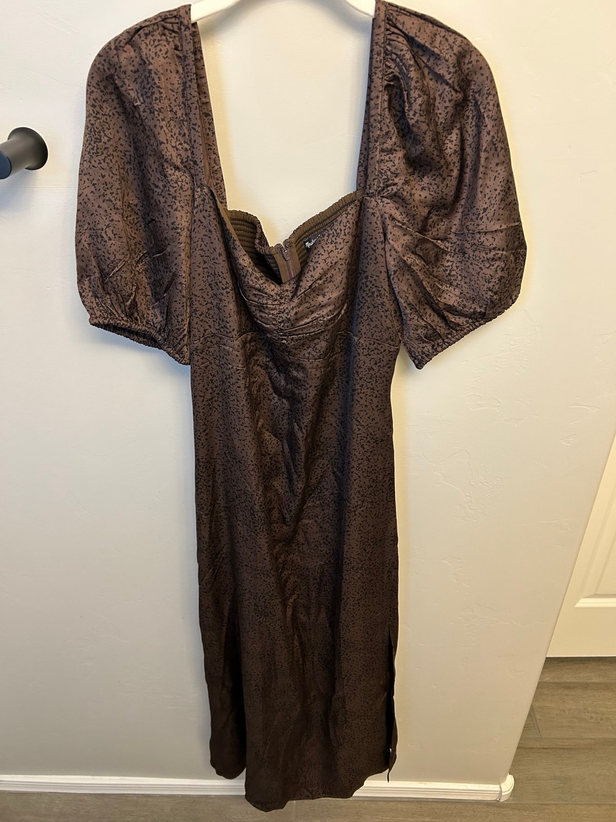 NWT Madewell Puff-Sleeve Sweetheart Midi Dress
