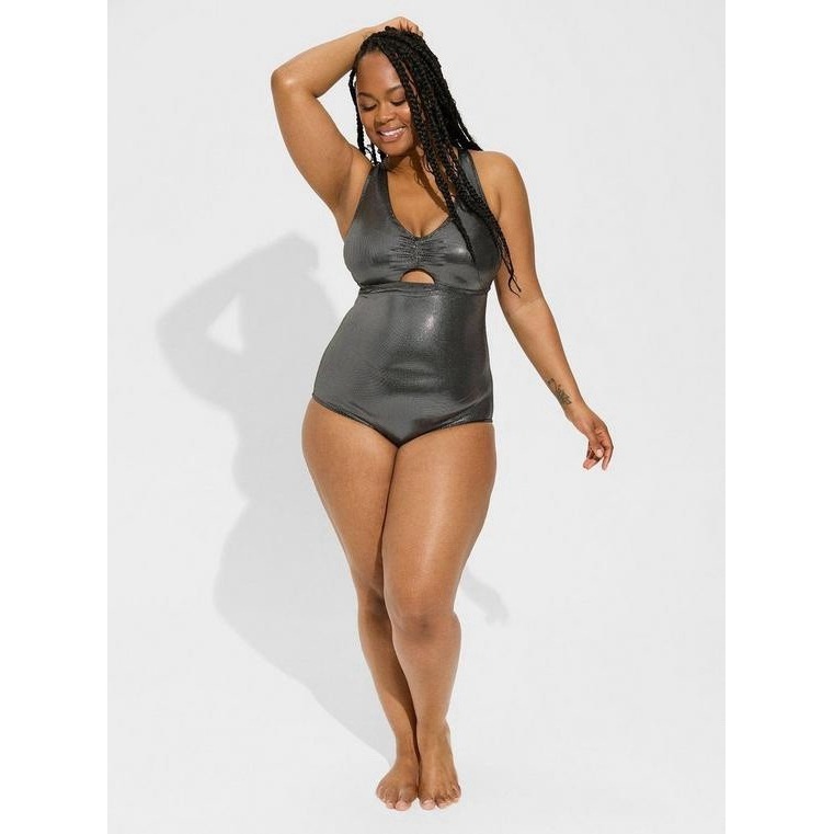 Torrid Wireless Foil Keyhole Plunge One Piece Swimsuit Plus Size 6 6X Silver