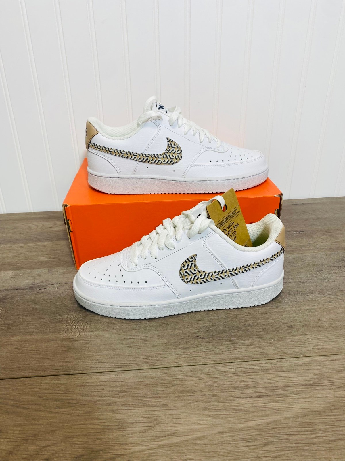 Brand new women’s Nike Court Vision Low Shoes size 8