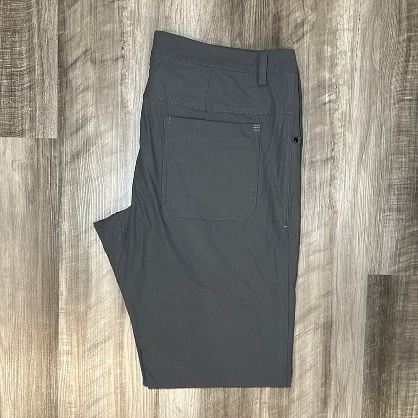 Lululemon Classic Fit Pants - 38