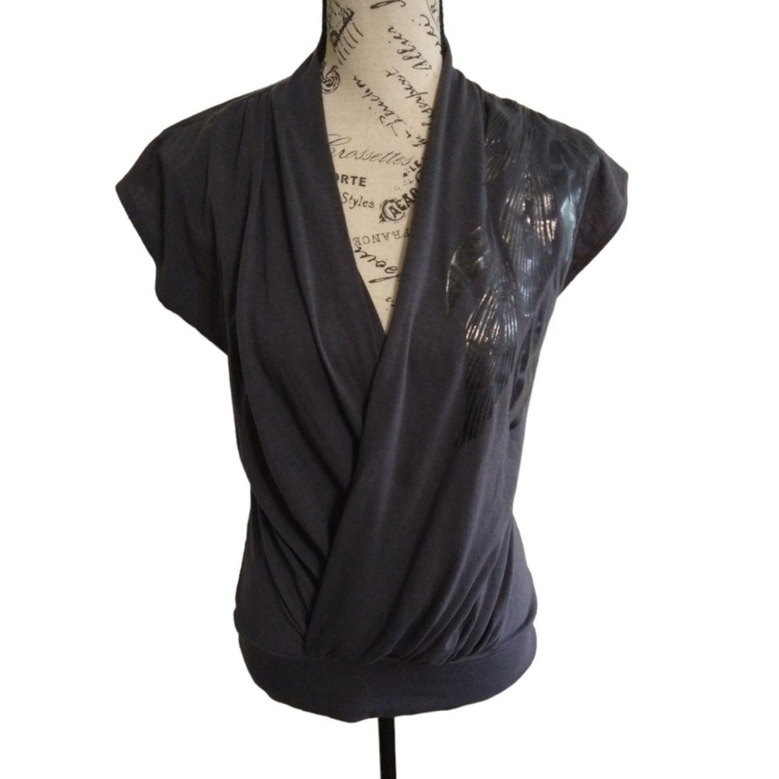 Robin k v-neck graphic  gray small top vintage y2k